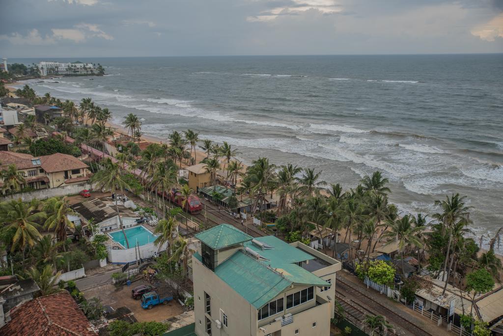 Cozy Sea View Luxury Apartment, Fully Furnished, 2 Bedrooms, 2 Bathrooms Dehiwala-Mount Lavinia Exterior photo