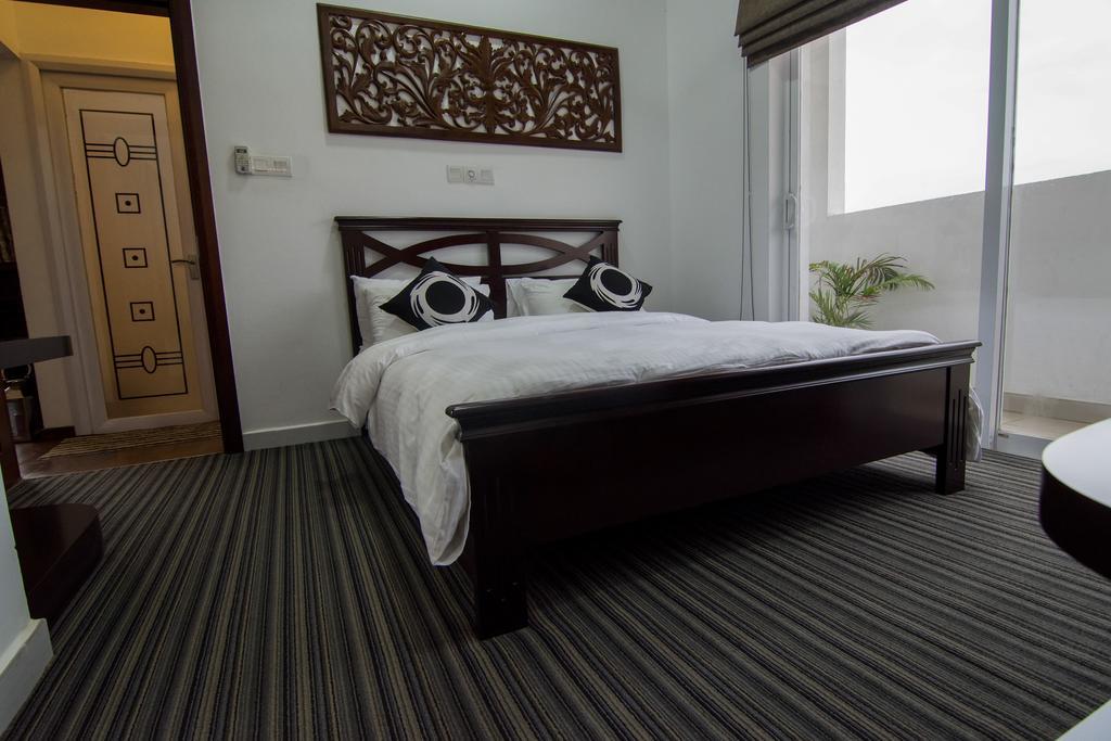 Cozy Sea View Luxury Apartment, Fully Furnished, 2 Bedrooms, 2 Bathrooms Dehiwala-Mount Lavinia Exterior photo