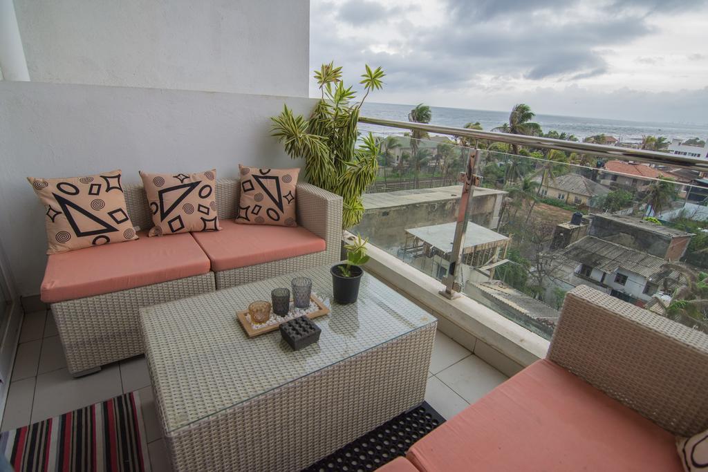 Cozy Sea View Luxury Apartment, Fully Furnished, 2 Bedrooms, 2 Bathrooms Dehiwala-Mount Lavinia Exterior photo