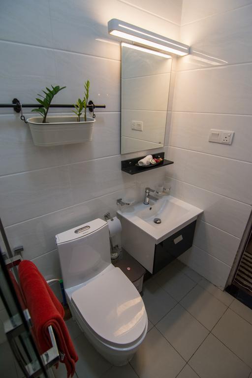 Cozy Sea View Luxury Apartment, Fully Furnished, 2 Bedrooms, 2 Bathrooms Dehiwala-Mount Lavinia Exterior photo