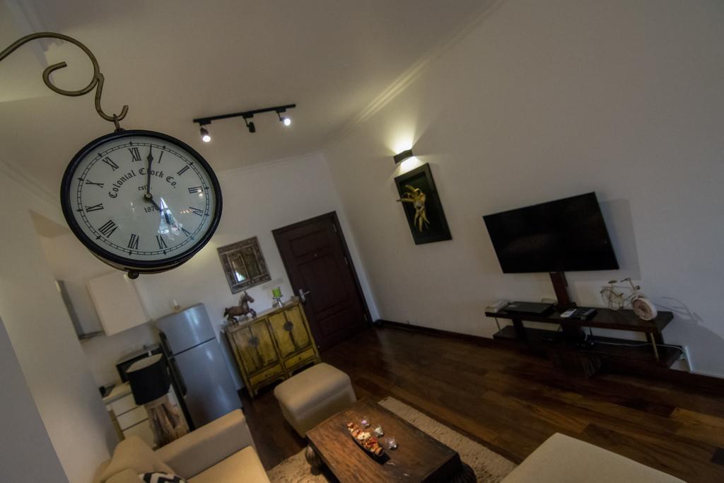 Cozy Sea View Luxury Apartment, Fully Furnished, 2 Bedrooms, 2 Bathrooms Dehiwala-Mount Lavinia Exterior photo
